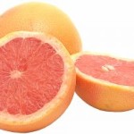 Grapefruit is heel gezond, helpt bij afvallen! Maak deze lekkere grapefruit smoothie.