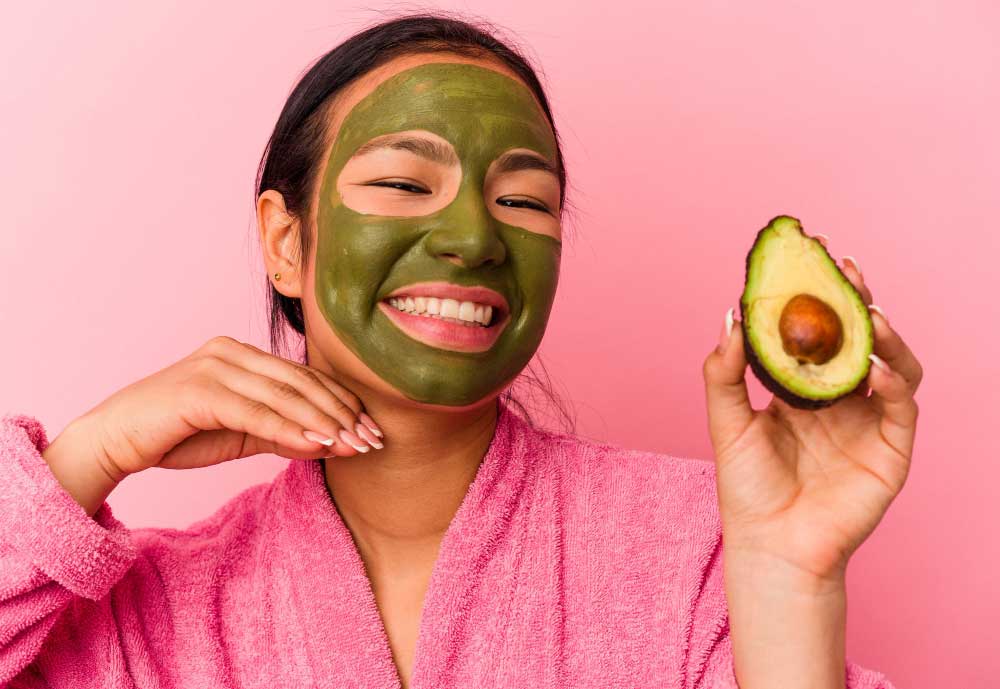 Hoe kun je zelf een avocado-honing masker maken?