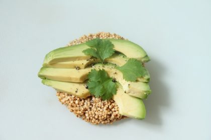 Zelf een cracker maken van quinoa