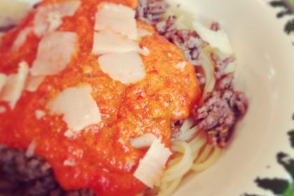 Zelf paprika roomsaus maken
