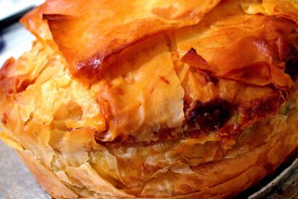 filodeegtaart rode ui en bacon