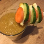 Shake met appel, wortel en komkommer + traktatie