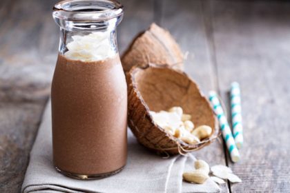 Gezonde chocolademelk zonder melk