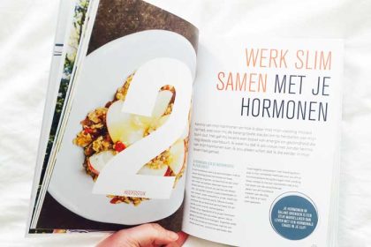 Boek over vrouwen en hormonen