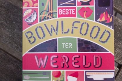 kookboek van de lonely planet met heerlijke bowl gerechten