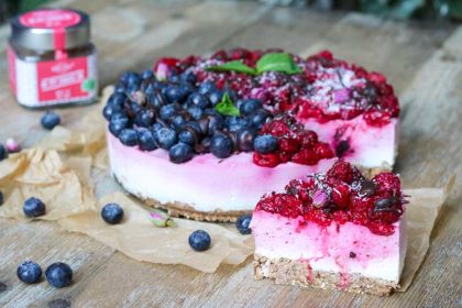 Glutenvrije En Suikervrije Bessentaart Met Natuurlijke Kleurstoffen Recept