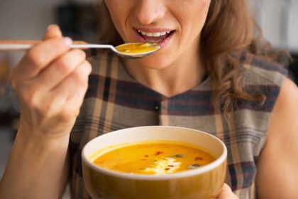 Goed voor jezelf zorgen in de herfst en een recept voor pompoensoep