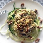 Courgettepasta met goede champignonsaus | Gezond recept