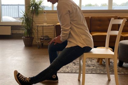 ZIttende oefeningen voor als je pijn in lichaam hebt