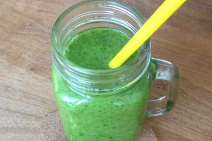 Recept power smoothie vol vitamines, mineralen en eiwitten.