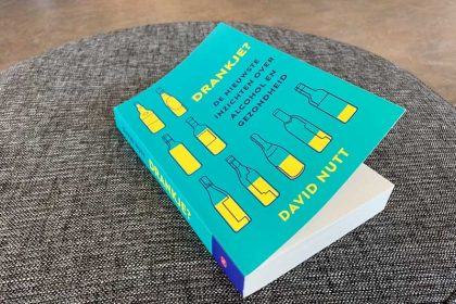 Boek over alcohol en gezondheid: Drankje?