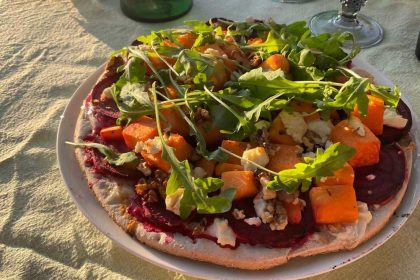 Flammkuchen met groenten en geitenkaas, gezond en lekker recept