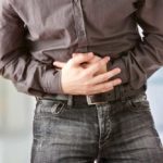 10 Natuurlijke tips en middelen tegen buikpijn