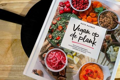 Boek met voorbeelden vegan borrelplanken