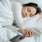 Beter slapen met verzwaarde dekens?