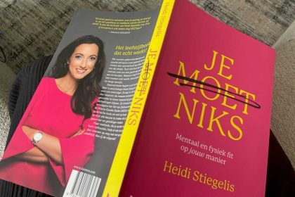 Boekreview Je moet niks, van Heidi Stiegelis