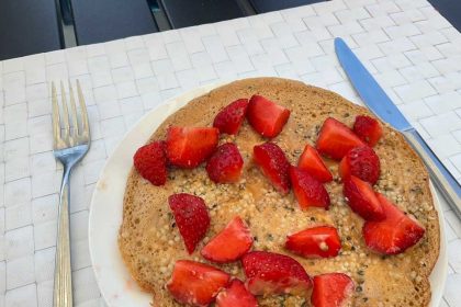 Recept voor een omelet pindakaas (met aardbeien)