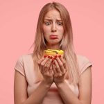 Helpt koolhydraatarm eten tegen emotie-eten?