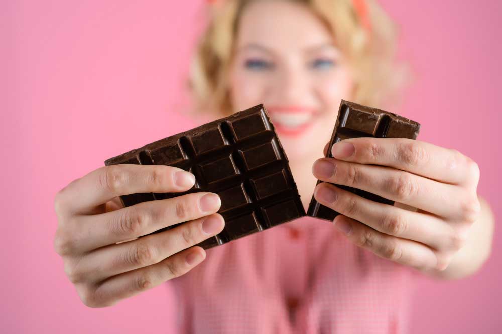 Voeding rijk aan magnesium, zoals zwarte chocolade.