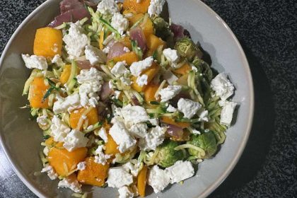 Recept voor een groenteschotel met feta die je maakt in de airfryer.