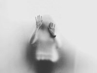 Lees de persoonlijke ervaring van Emily over de psychose die zij had