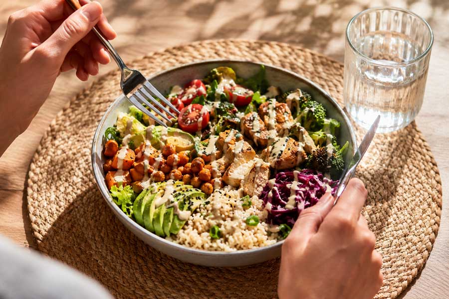Ideeën voor een snelle gezonde lunch zonder gluten. zoals deze buddhabowl.